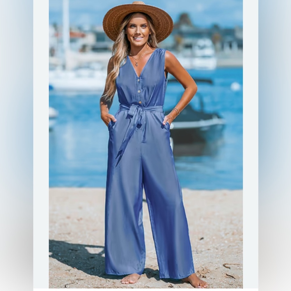 NWT Cupshe sleeveless wide legged blue jumpsuit size large